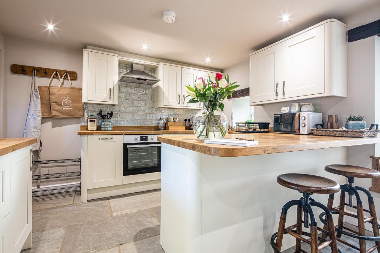 Hilldale Cottage Earl Sterndale Экстерьер фото